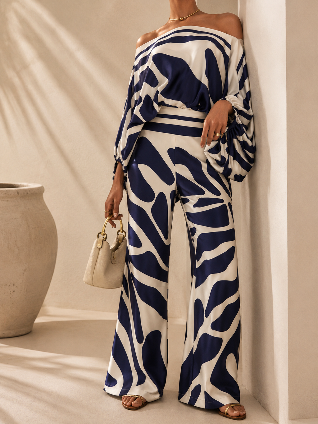 Conjunto Satinado Asimétrico con Pantalón Palazzo